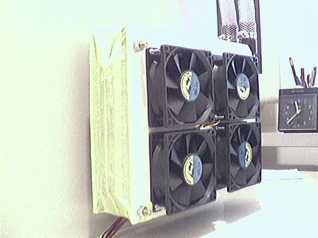 Foto: radiatore.JPG
Creata il : 08/11/2005 18:57:13
Peso : 41387 bytes
Dimensioni : 640 X 480 pixel
Colori : 16777216
Foto = 72